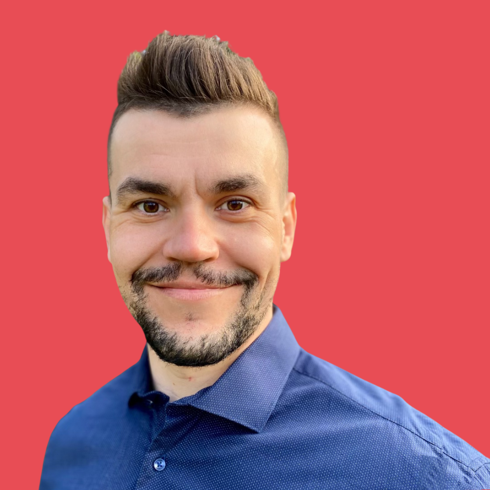 Laszlo (2)-1